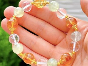 パワーストーンブレスレット割れたら縁起悪い？