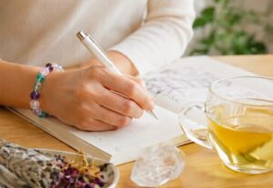 パワーストーン好転反応に下痢はある？症状・期間はいつからいつまで続く？